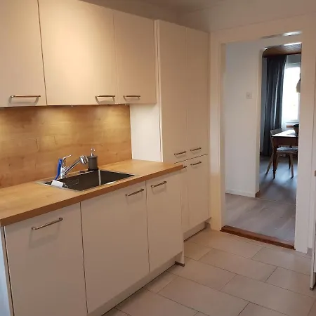 Bed N Bureau Lejlighed